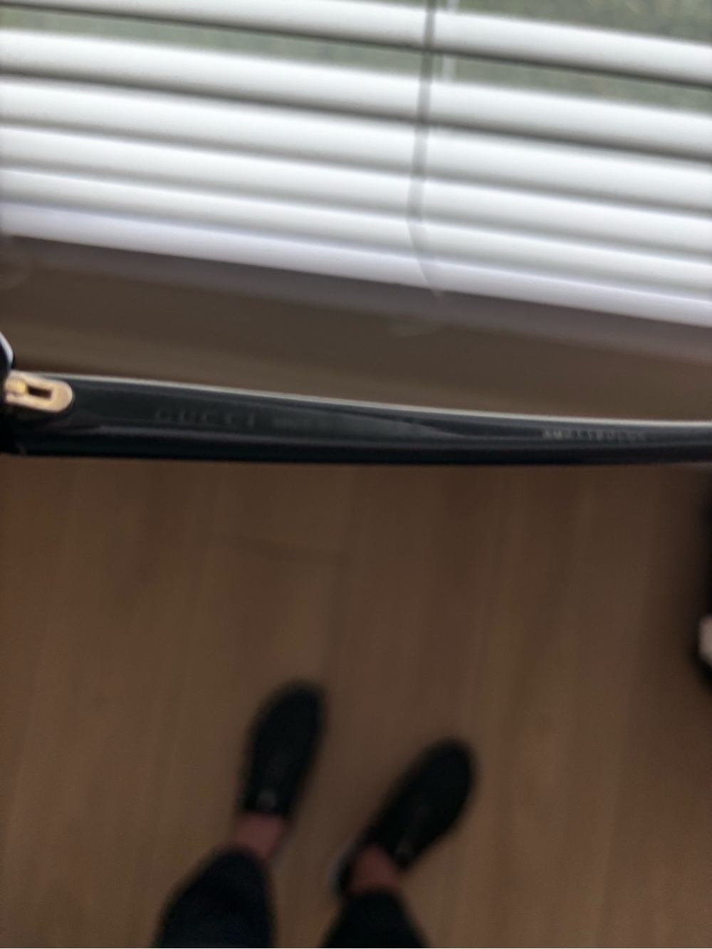 Gucci Black Oversized Women's Sunglasses - Picture 7 of 11